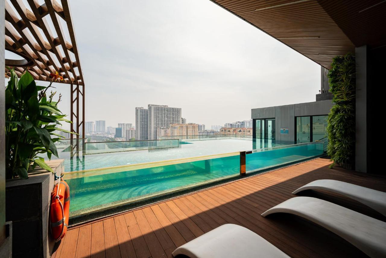 Апартаменти Luxury Retreat D1Mension Хошимін Екстер'єр фото